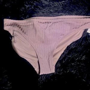 NWT American Eagle Arie medium champagne colored bottoms